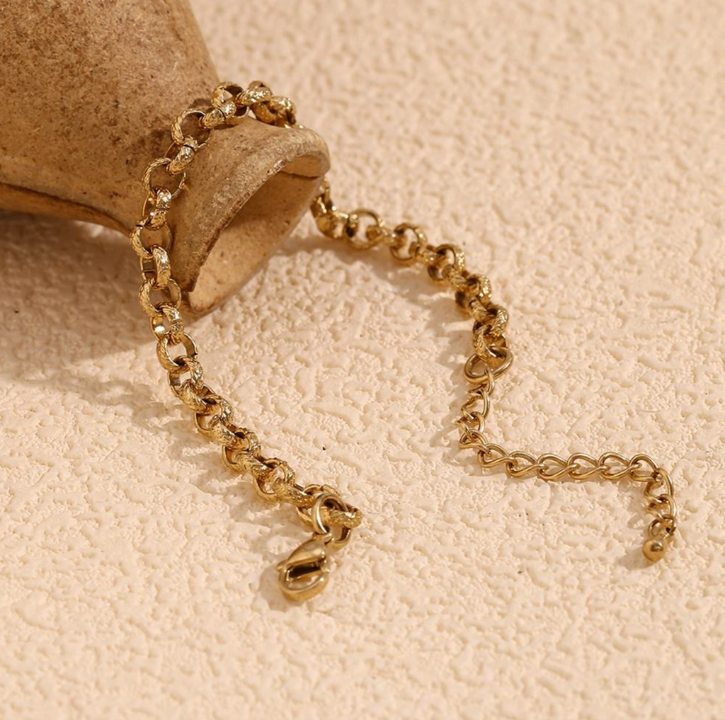 Waterproof Hammered Chain Bracelet
